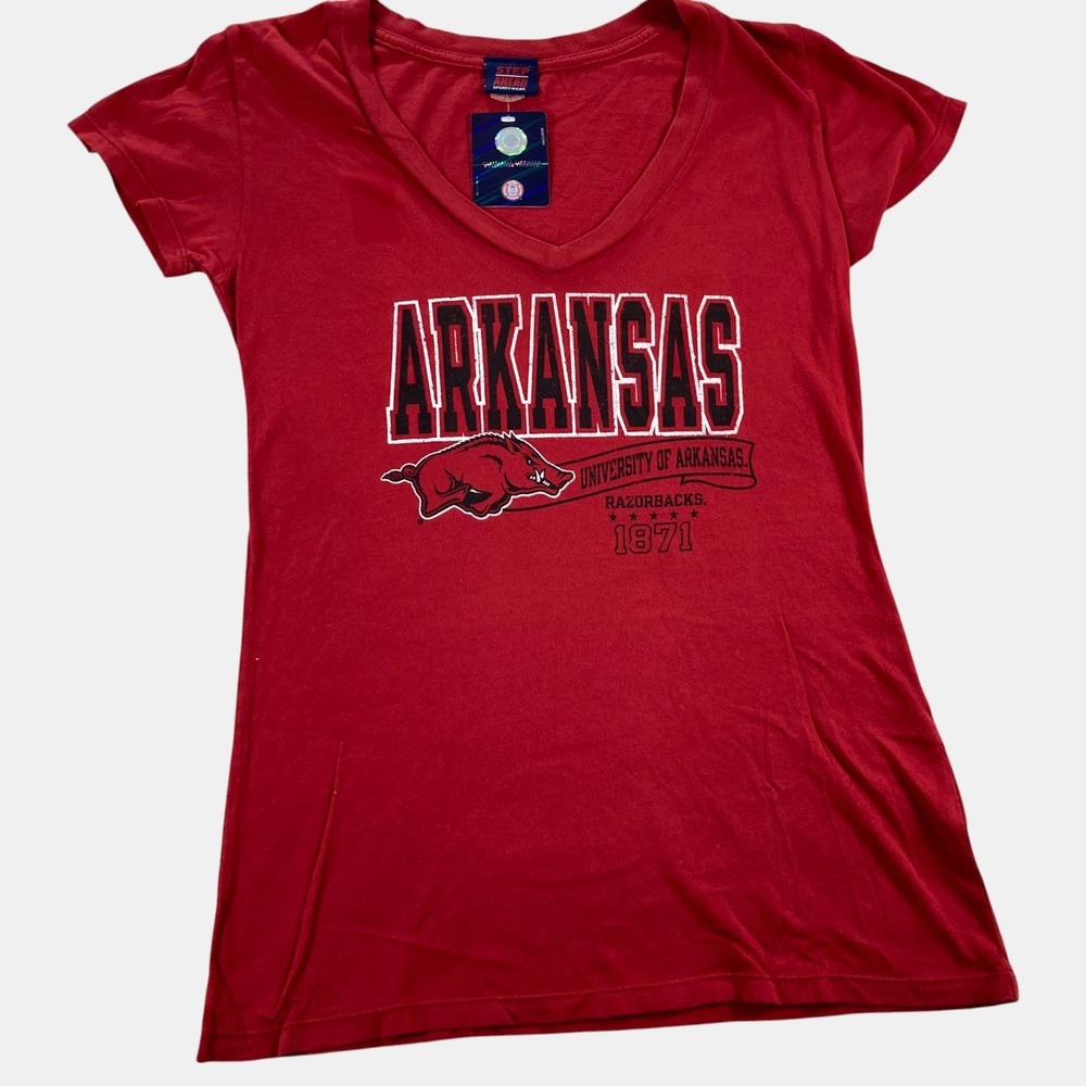 Step Ahead Arkansas Razorbacks V-neck Graphic Shirt Medium Officially Licensed